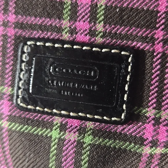 Mini Coach - Picture 5 of 14